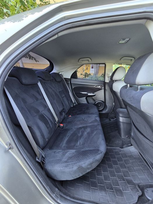 Honda Civic 1.8 i-VTEC Automată