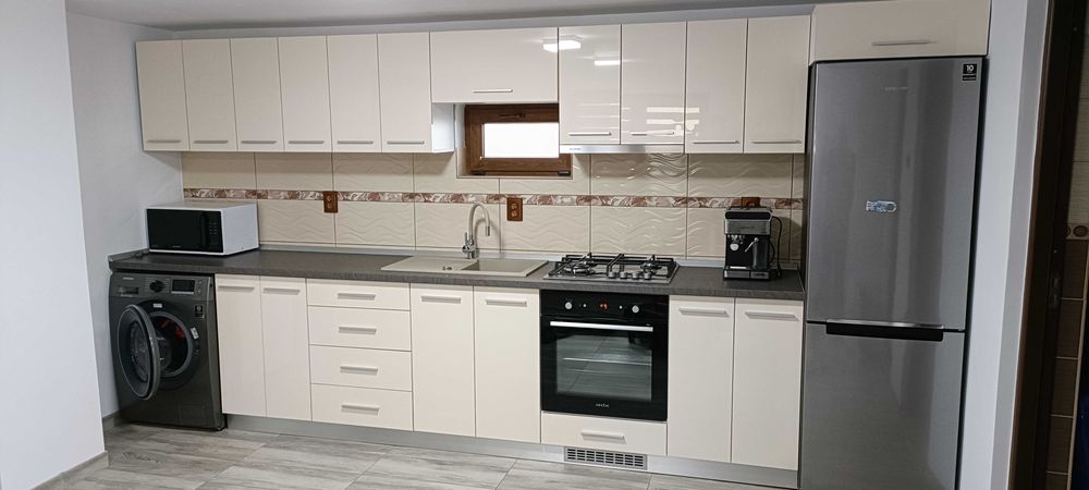 Mobilă la comandă GARANŢIE