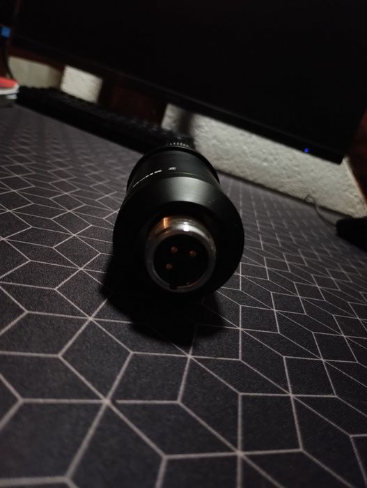 Microfon MOZOS în stare excelenta