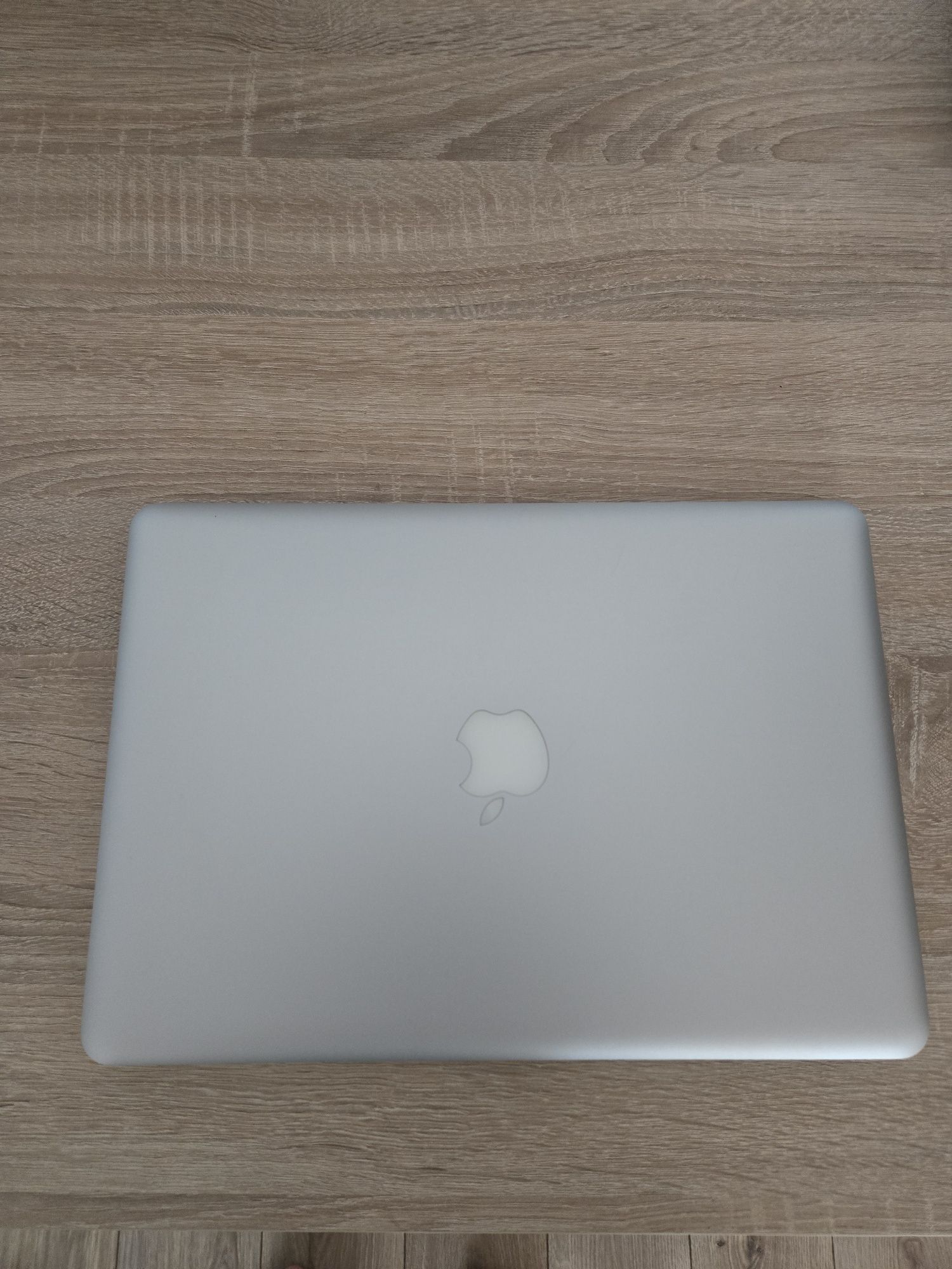 MacBook Pro 13 16GB, SSD 250GB