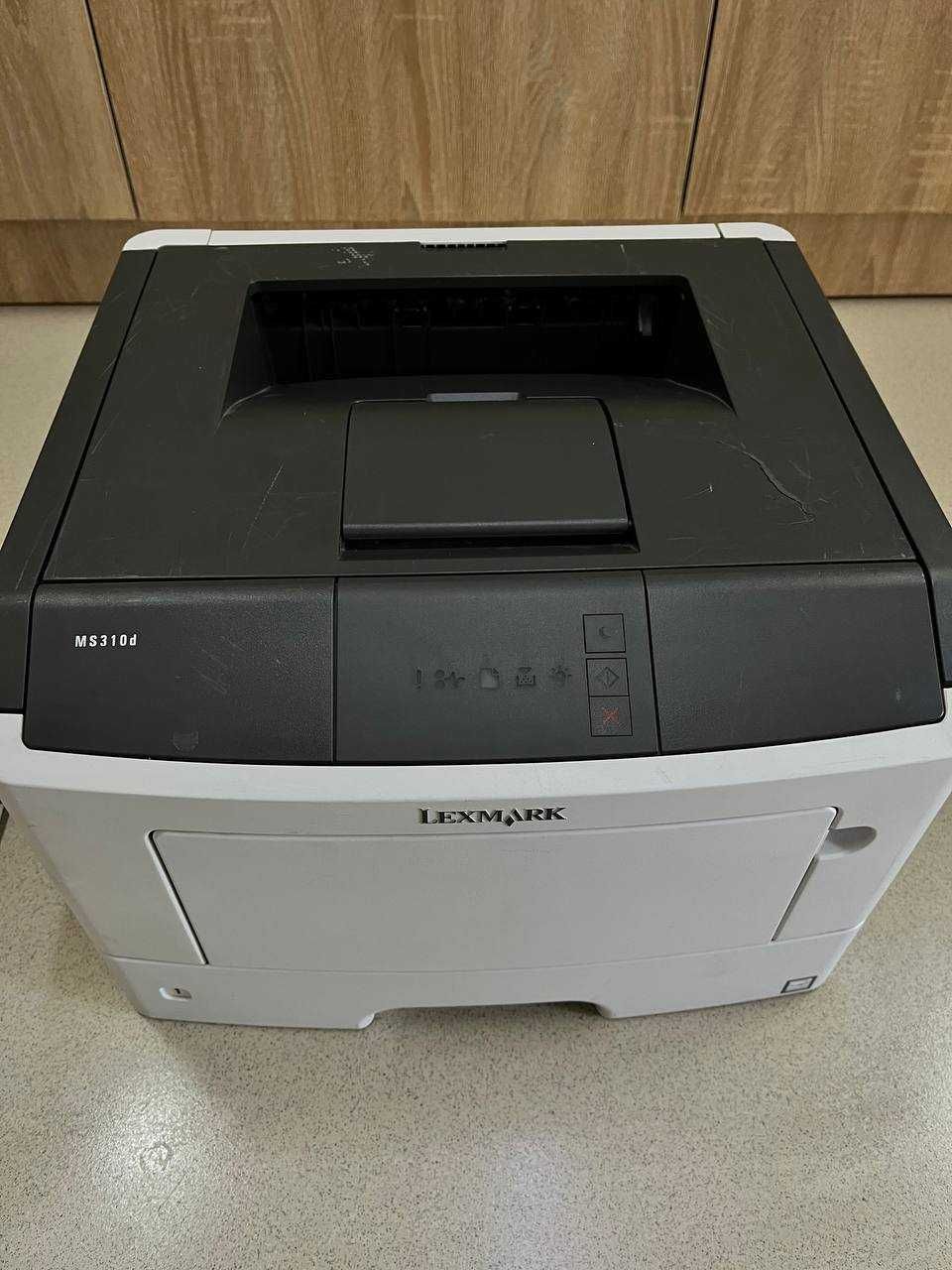 Продам Лазерный принтер Lexmark MS310d