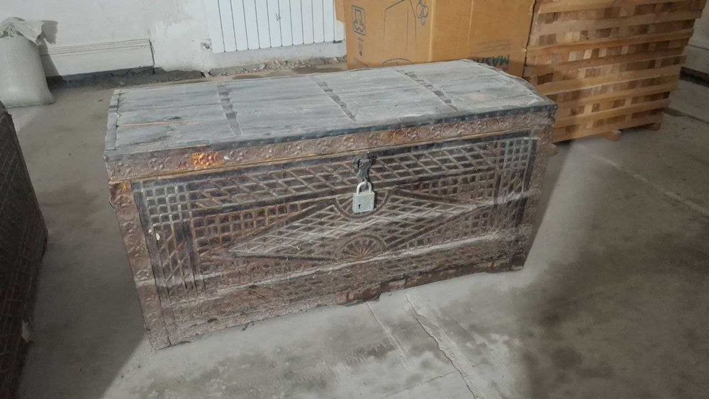 продам сундук узбекский сандик бу состояние среднее