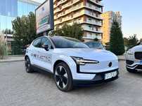 Volvo EX30 EX30 Ultra Twin Motor Performance AWD AUTONOMIE 450-590 KM