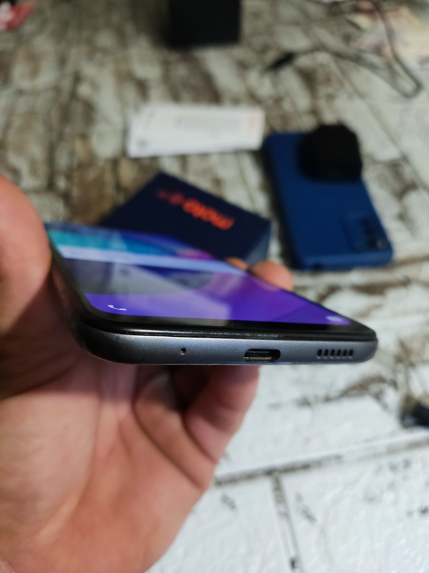 Motorola  moto e20