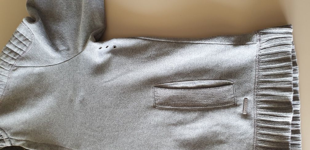 Pulover Calvin Klein,original, marime M