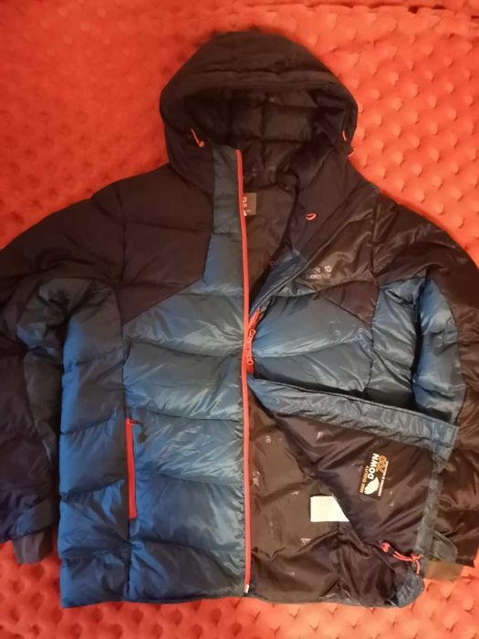 JACK WOLFSKIN Мъжко пухено яке
Чисто НОВО-без етикет ,Хл
