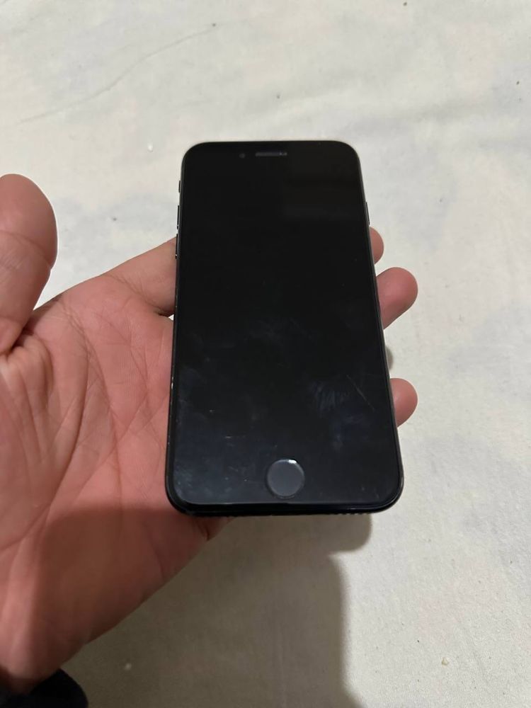 iPhone 7  128 gb