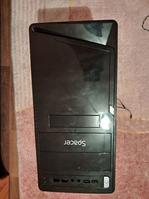 Vand carcasa pc buna