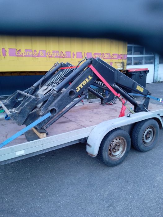 Încărcător frontal Stoll