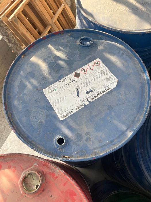 Temir bochkalar sotiladi