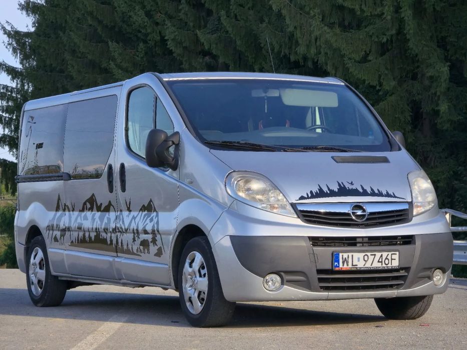 Opel Vivaro 2.0 CDTi 114 Cp 8+1 locuri model lung