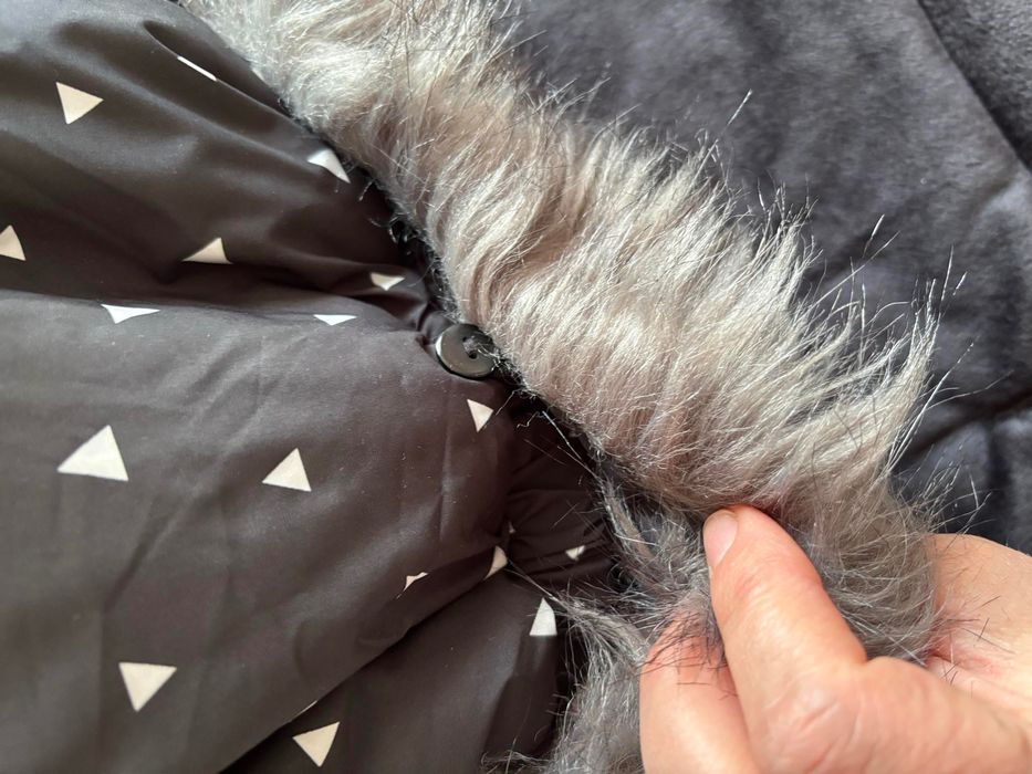 Зимен чувал за бебешка количка