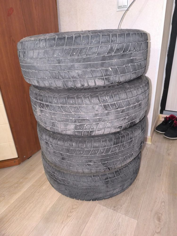 Зимние шины 185/65 R15