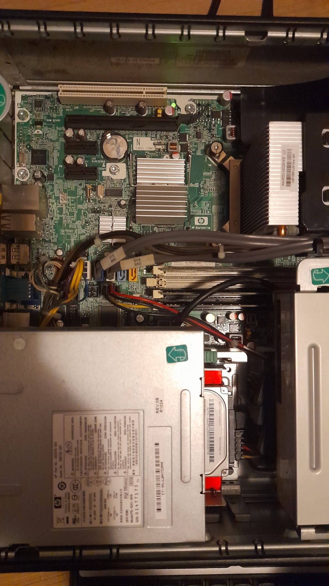 Компютър за офис 4 ядра, ssd, 10gb ram