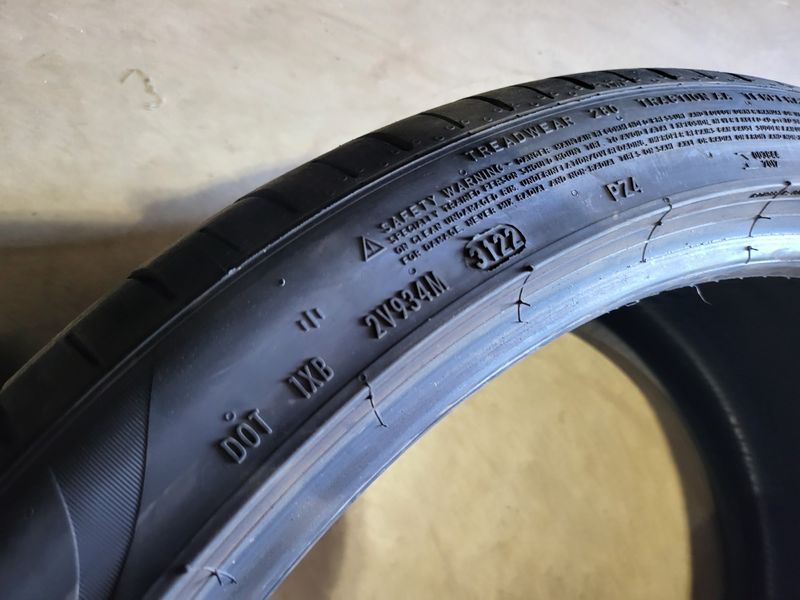 325/30/23//285/35/23 PIRELLI