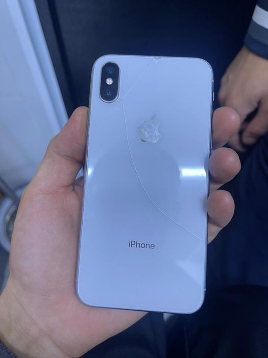 Продам телефон Айфон Х