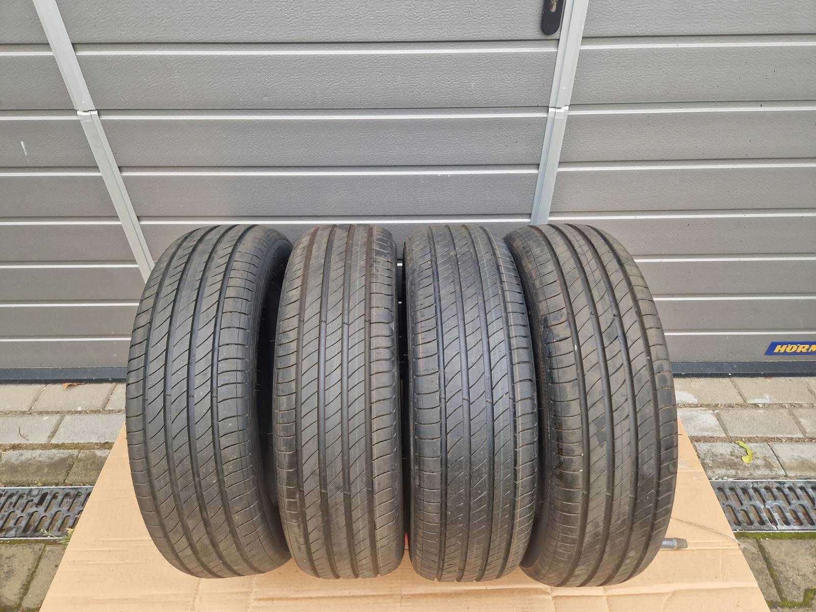 4 броя Michelin R18 195/60/ 
нови летни гуми 
DOT4722