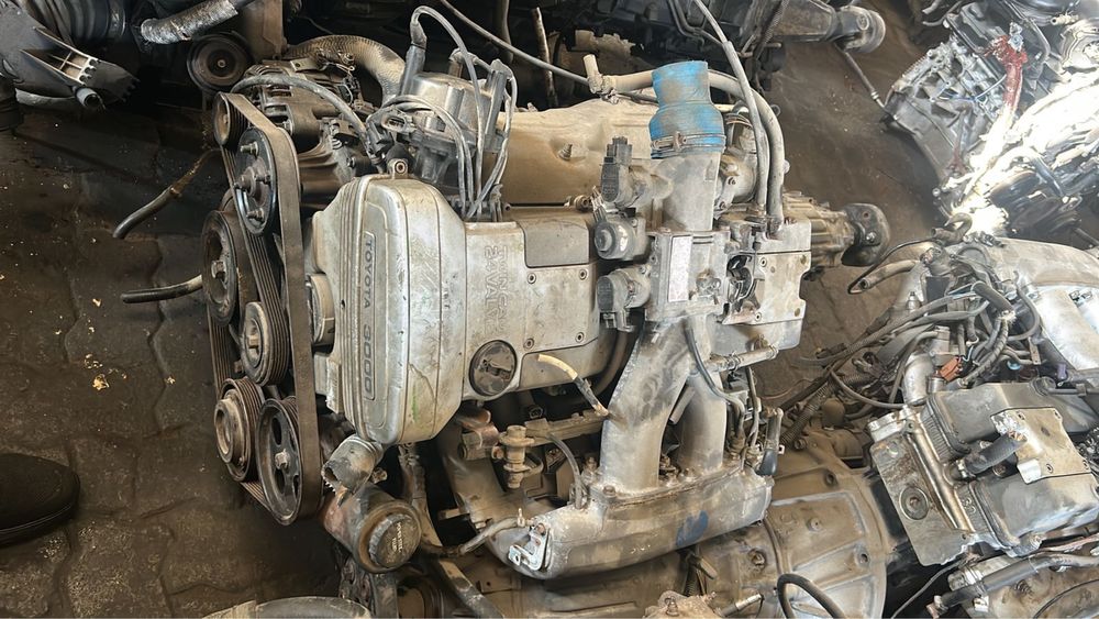 Двигатель Тойота 1TR-FE VVT-I 2.0 Пикап Хайлюкс Mark II, 1JZGE 3UZ FE