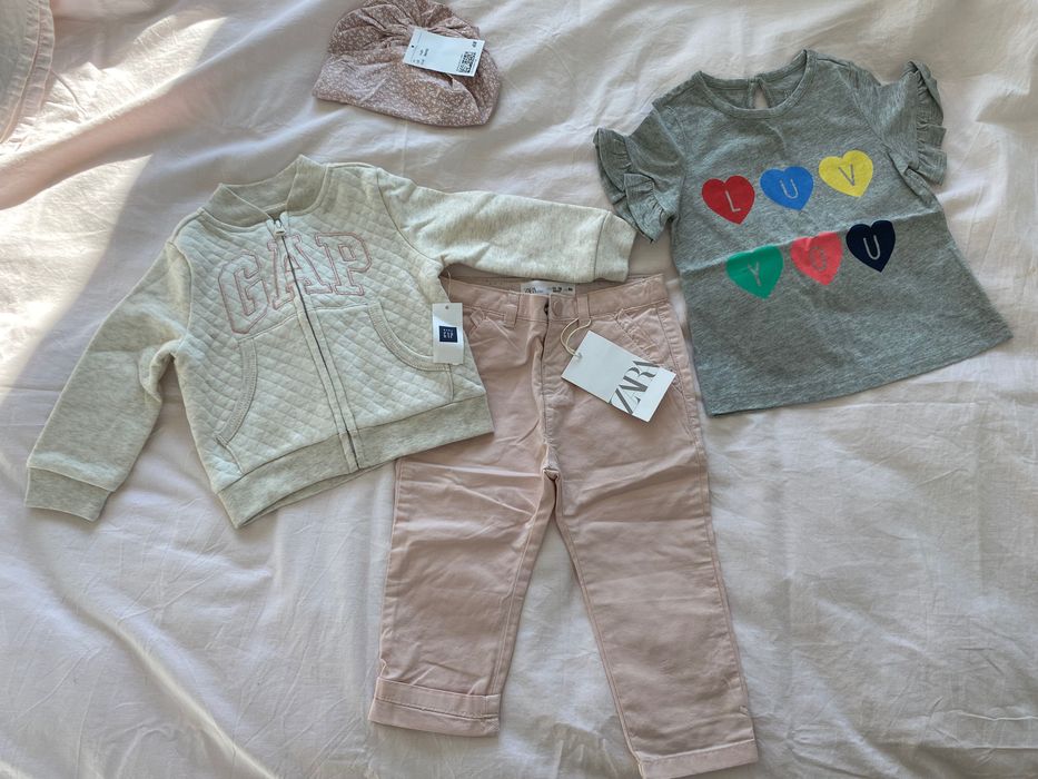 Комплект от 4 части Zara, GAP чисто нови