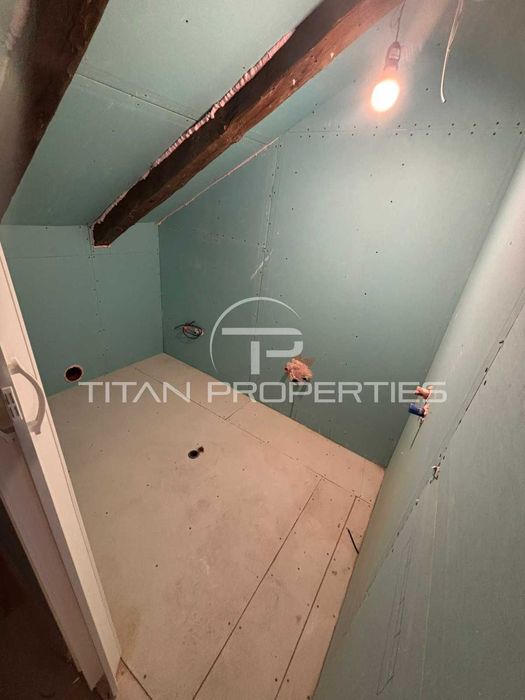 Продава се Етаж от къща в Пловдив, Център - 108 кв.м за 1750 €/кв.м - Снимка #4