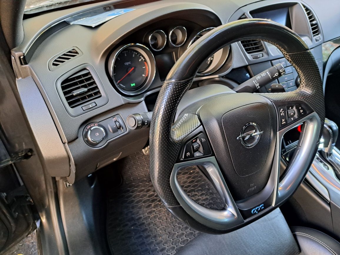 Opel Insignia 2.8 турбо Опц