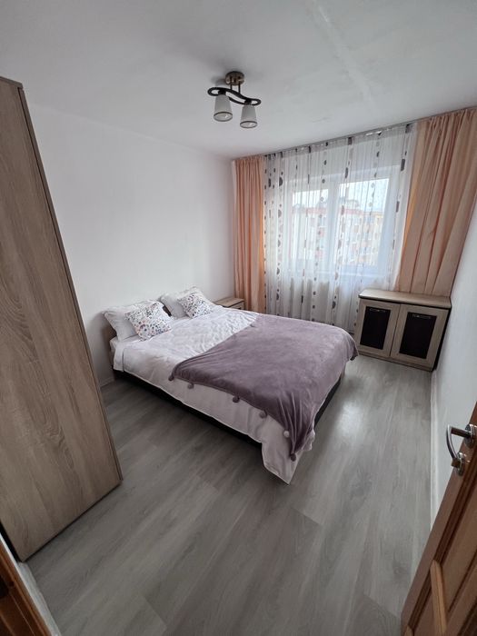 Apartament 3 camere etj4/4 triaj pers fizica