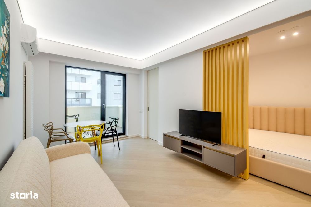 Cortina North || Studio || Comision 0