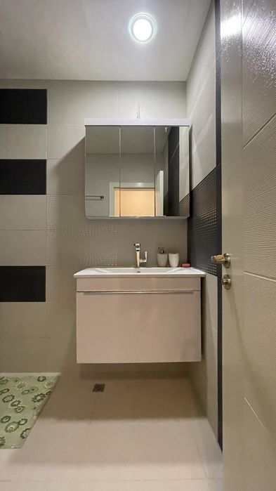 Дава се под наем Двустаен апартамент в Варна, Бриз - 65 кв.м за 700 € - Снимка #10