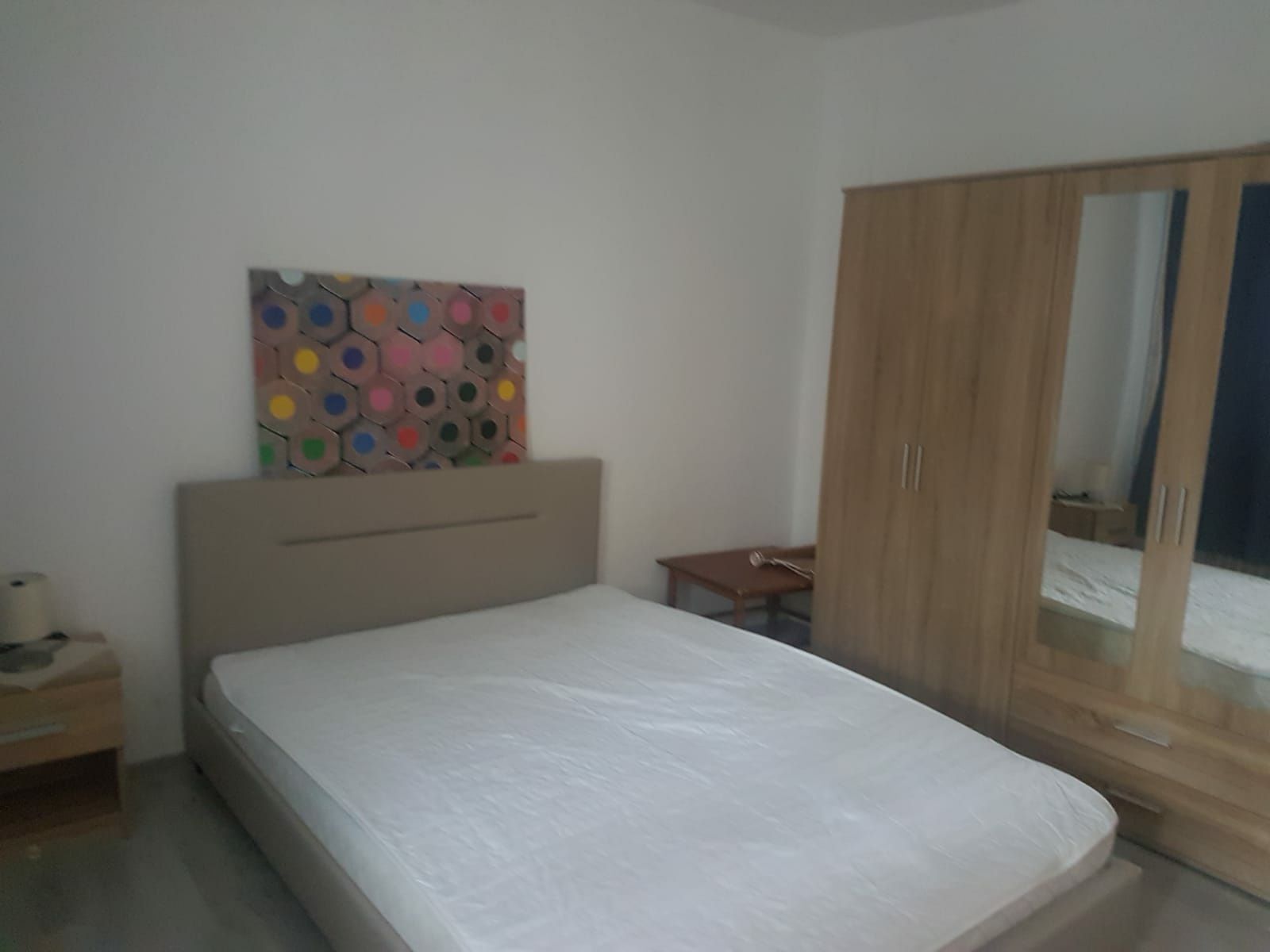 Proprietar inchiriez Apartament cu 3 camere Metrou 1 Decembrie 1918