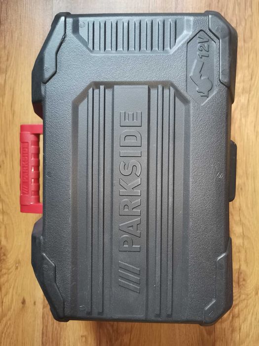 Circular parkside cu acumulator si incarcator