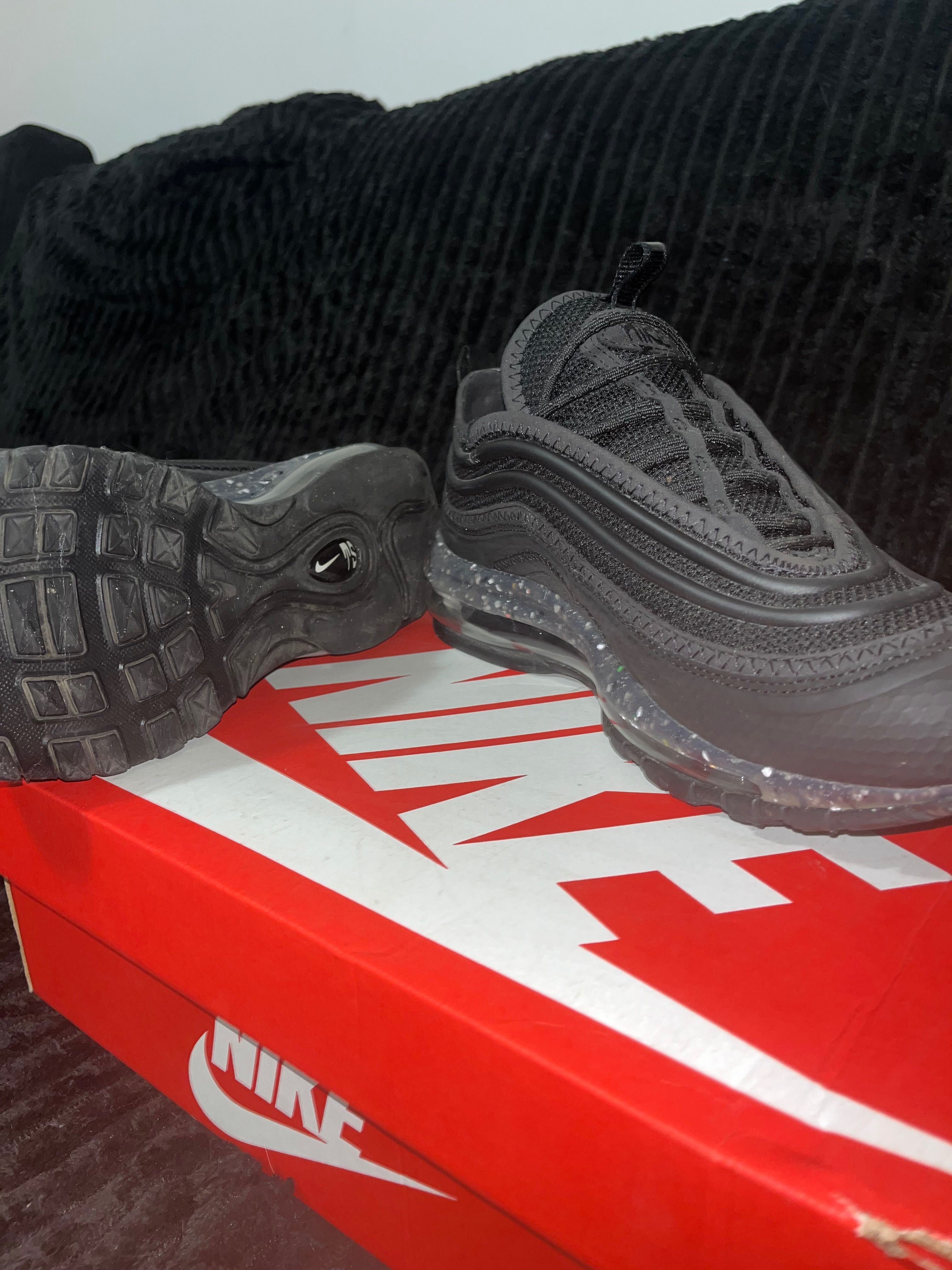 Vand Nike Air Max 95 Black