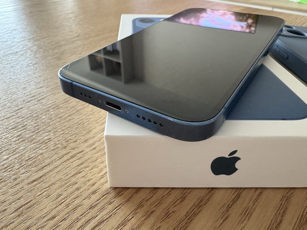 Iphone 13 - 128 GB, батерия 79%