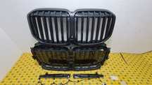 Hota lumina grila clapete radiator bara BMW 7 g07 facelift lci iconic