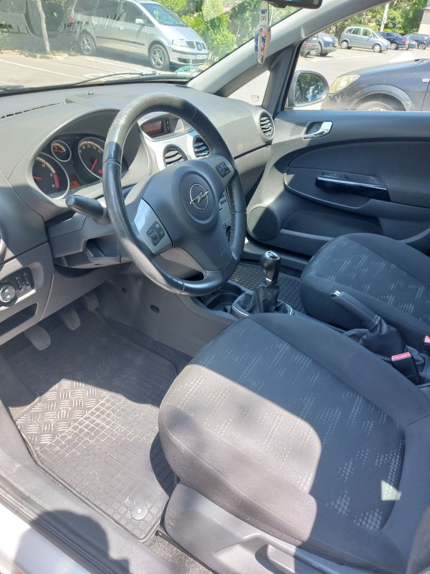 Vând Opel Corsa 1.3 cdti