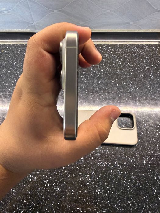 Iphone 15 pro max Ideal