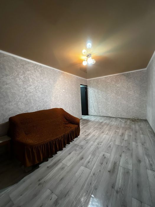 Сдам  2 комн квартиру в старом городе