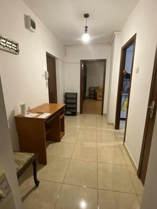Inchiriez 2 camere Brancoveanu