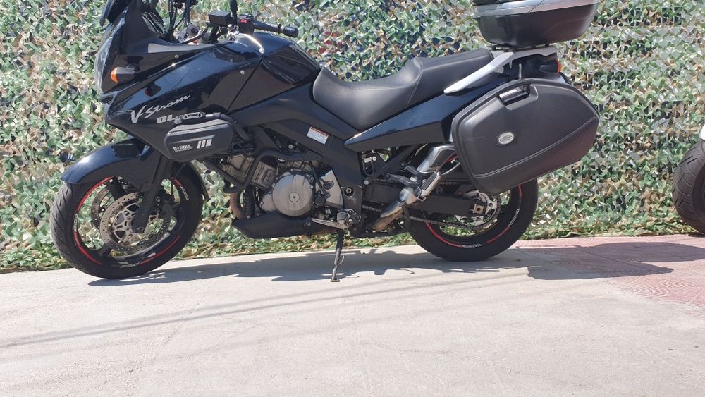 Vand suzuki v strom 1000 dl schimb cu auto