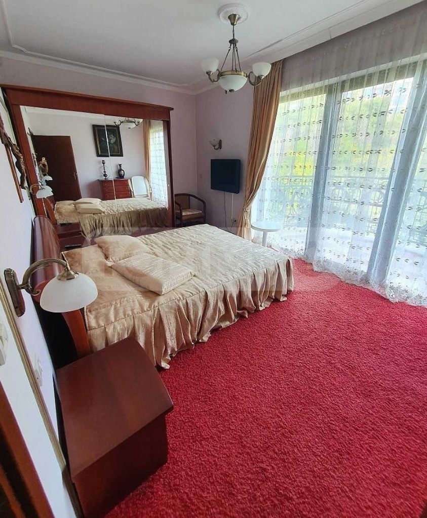 Продава се Тристаен апартамент в к.к. Слънчев ден - 166 кв.м за 3000 €/кв.м - Снимка #8