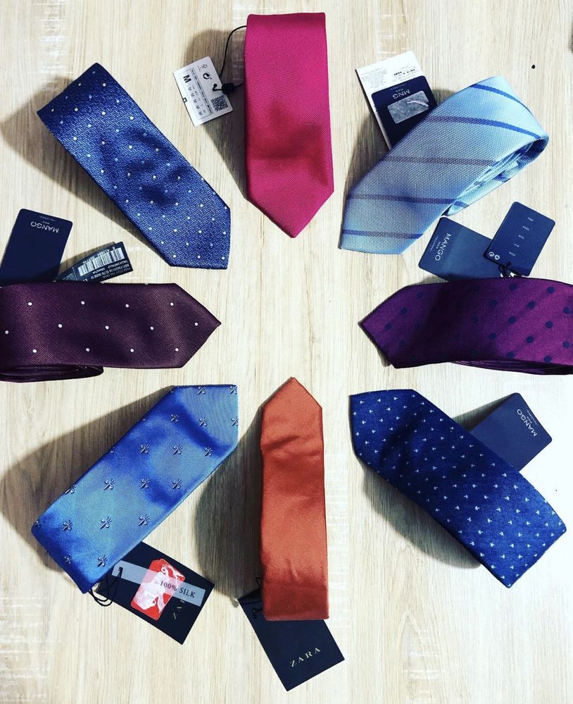 Lot Cravate Modele/Nuante  Diverse