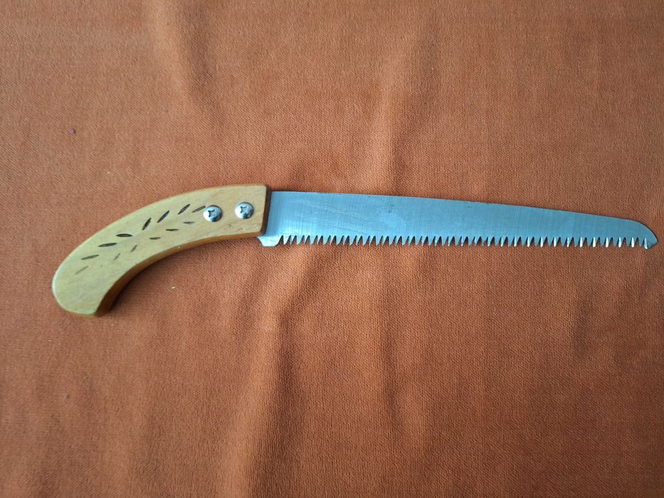 Ferăstrău manual din oțel inoxidabil cu mâner din lemn, lungime 30 cm