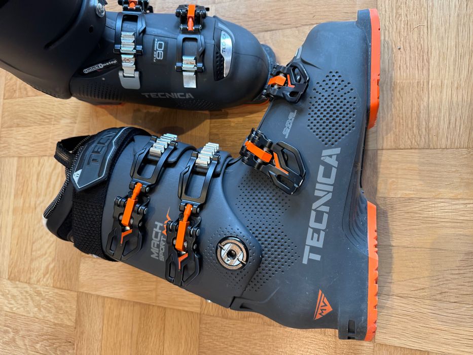 Ски обувки Technica