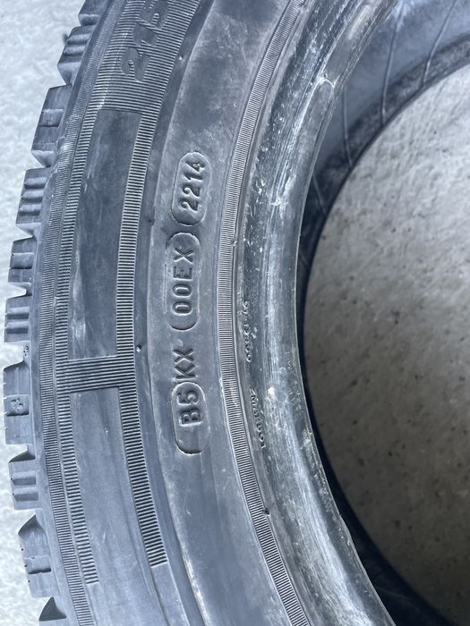 Anvelope Michelin  set 4 buc 215/60 R 17C, 8 mm