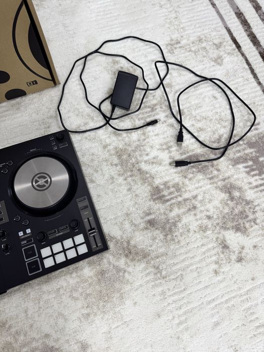 Traktor control S3