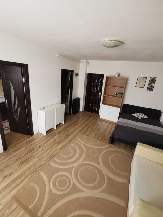 Garsoniera de inchiriat