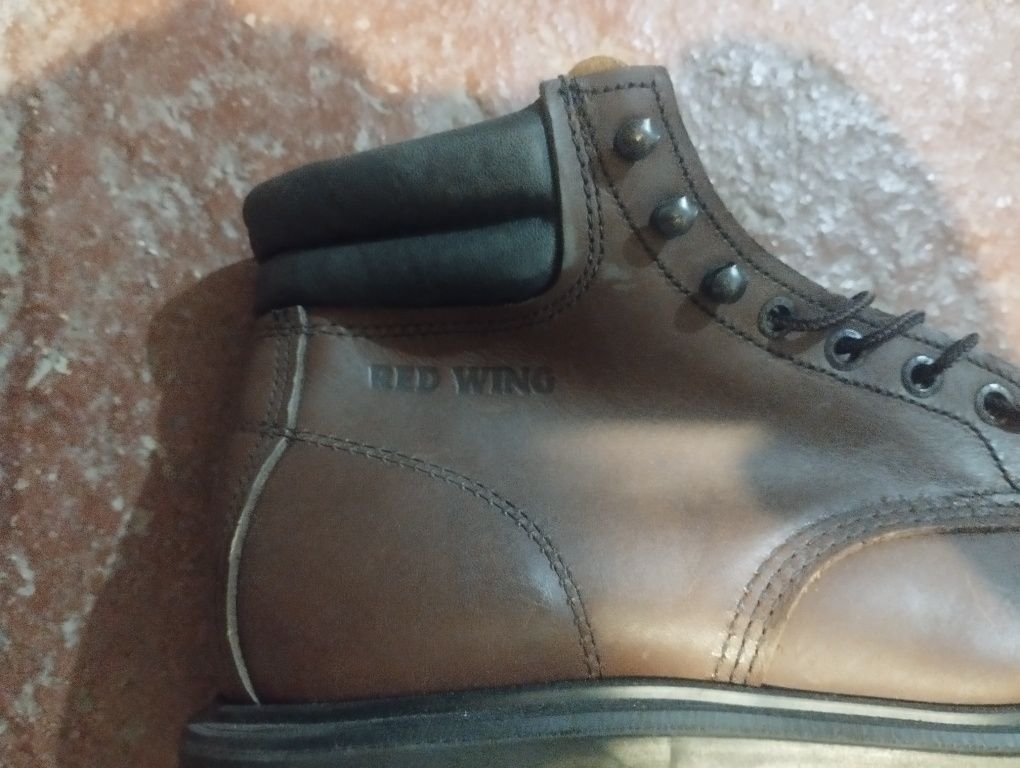 Ботинки новые RED WING