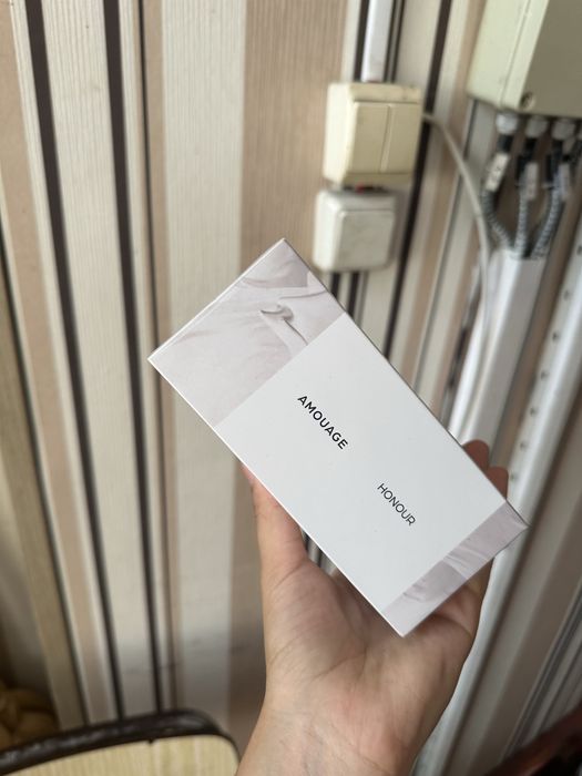 Amouage honour women