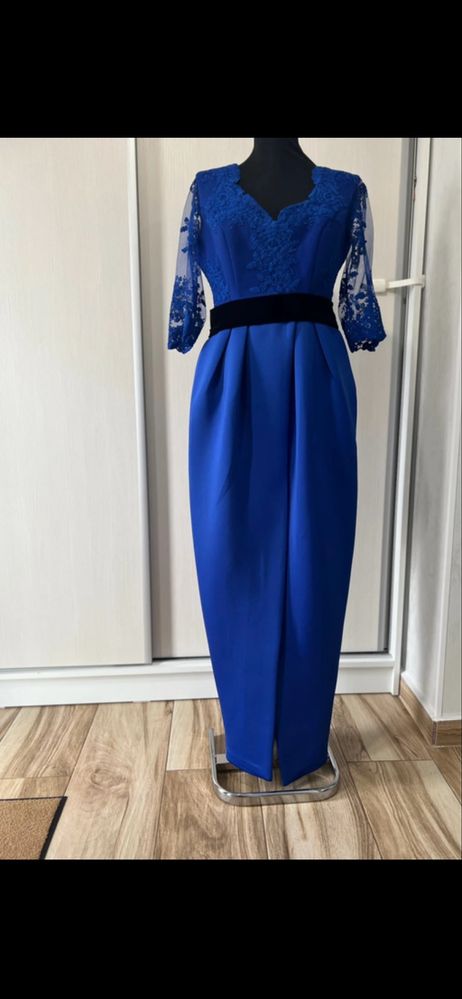Rochie elegata facuta la comanda