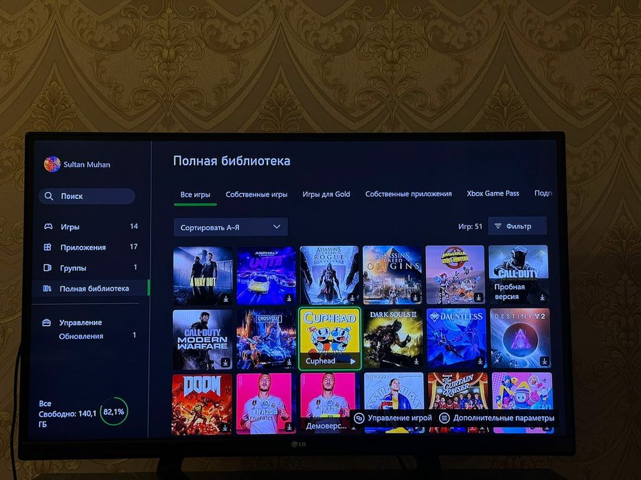Xbox one x 1tb много игр