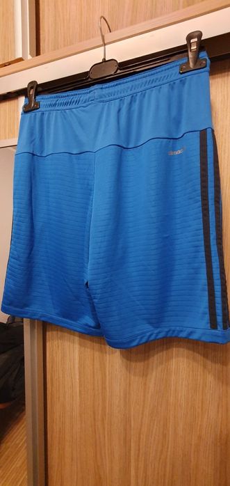 Vand sort/ pantalon scurt adidas